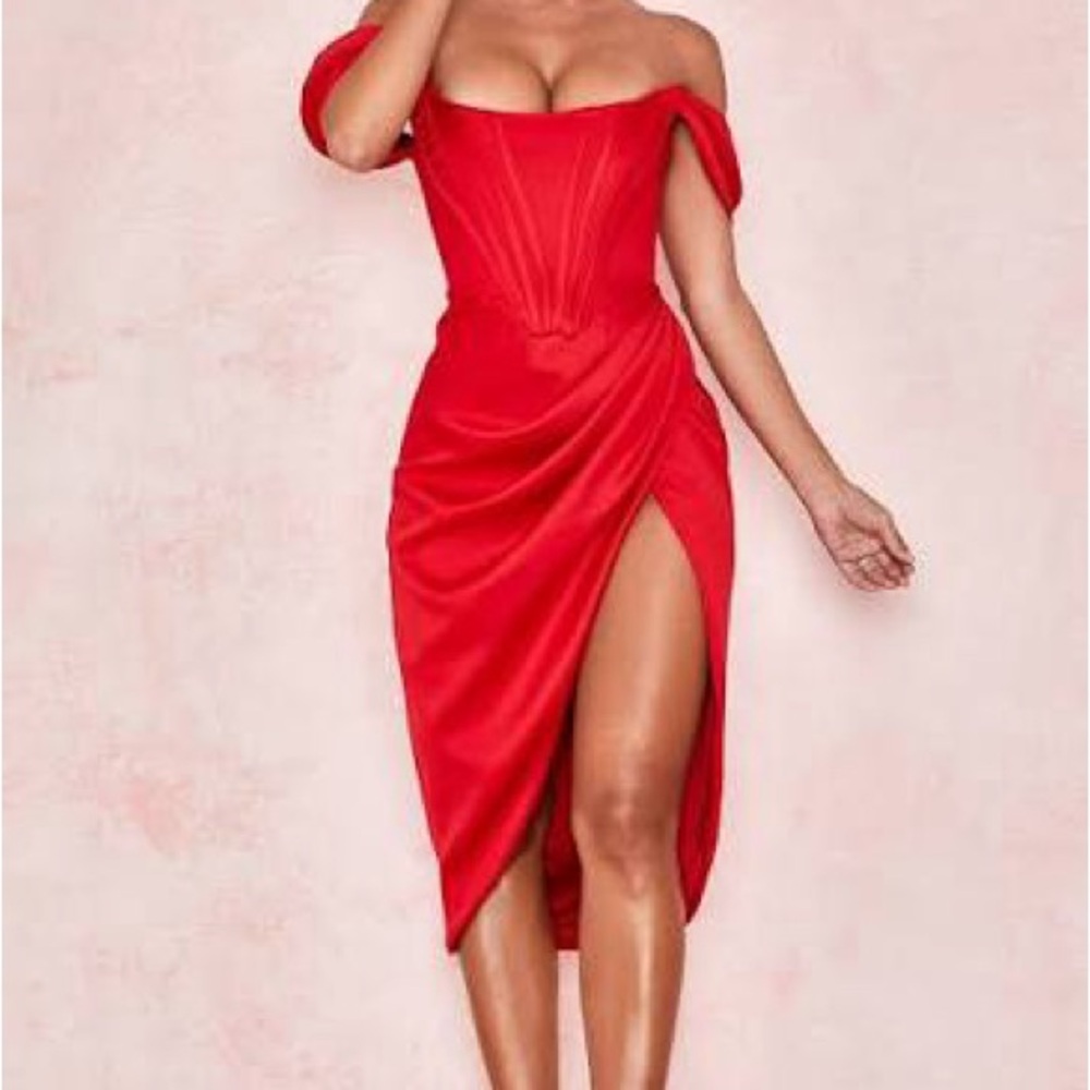 House of CB Red Loretta Dress Size M (NWT)